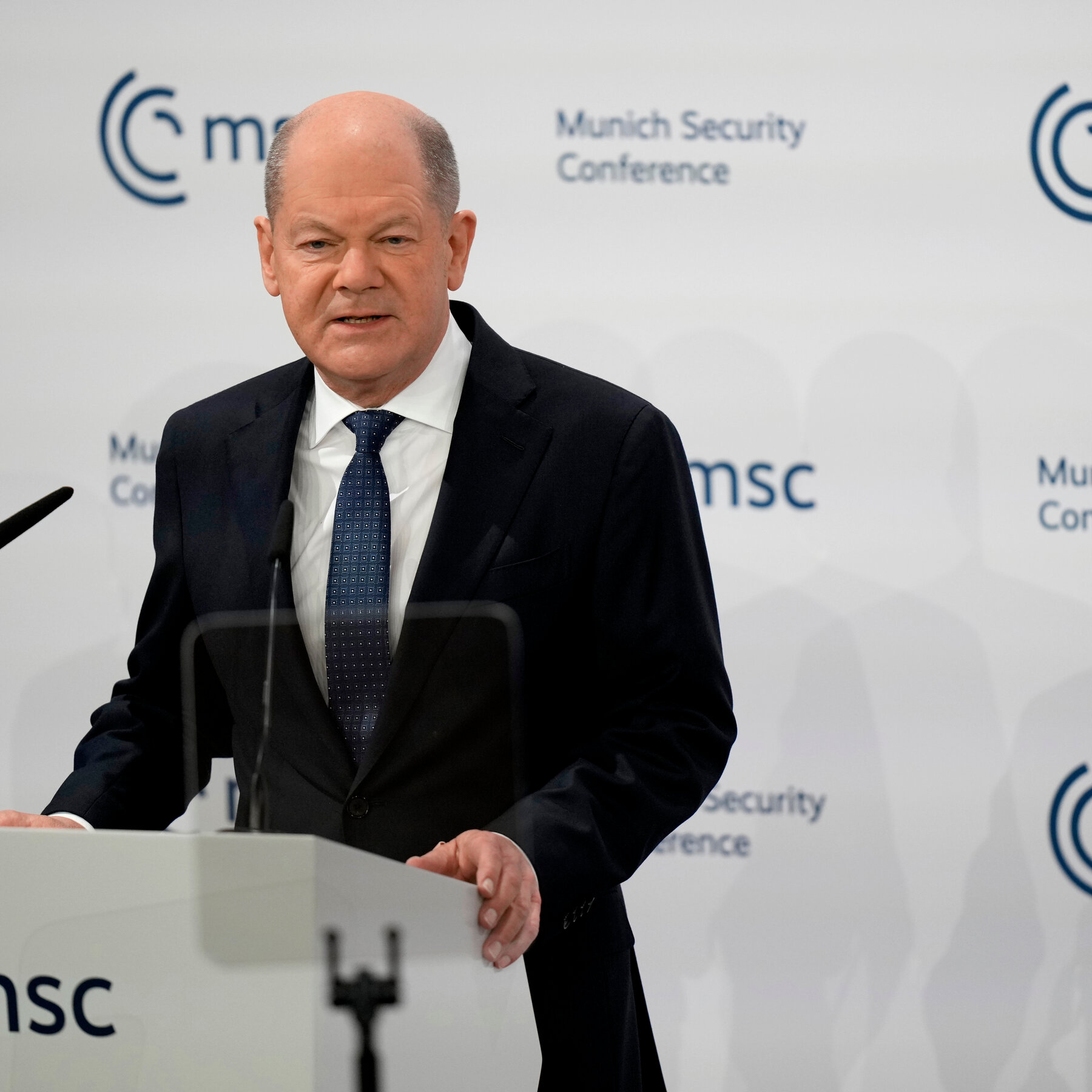 German Chancellor Scholz Rebukes Vance’s Support for Far-Right During Munich Conference